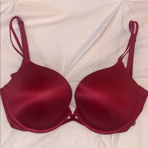 NEW Victoria’s Secret “Very Sexy” Push-Up Bra